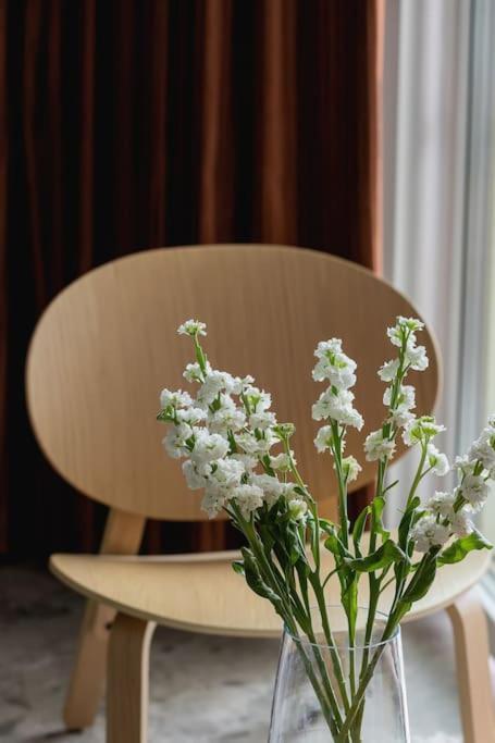 Apartment With Balcony, Private Parking - Bagry Lake - Goszczynskiego 1 Krakow Bagian luar foto